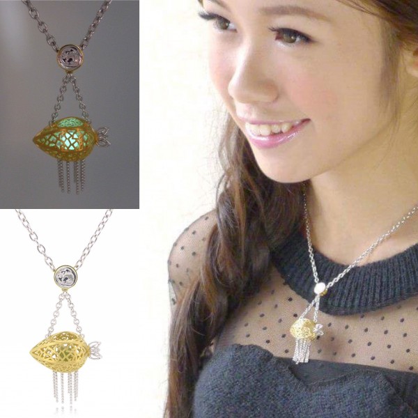 HK040~ 925 Silver Starfruit Lantern Pendant w/ 18" Necklace