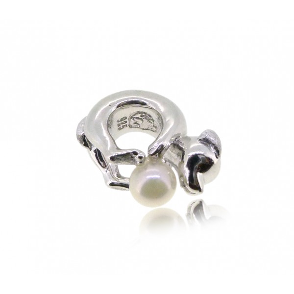  HK151  Dog Shaped Silver Charm Pendant with Akoya Pearl