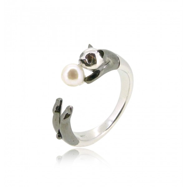 HK183~ Panda Shaped Silver Ring With Akoya Pearl