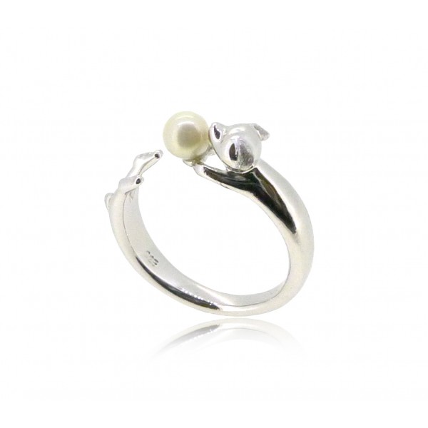 HK186~ Dog Shaped Silver Ring With Akoya Pearl