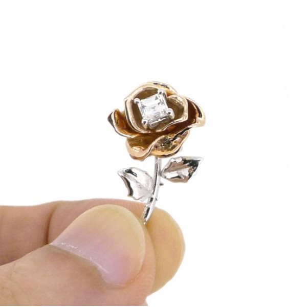 OD019~ 18K Rose/White Gold Square shape Diamond Rose Pendant